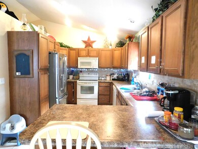 1645 N Nieman Dr, Greensburg, IN 47240 - photo 6