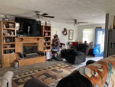 670 Ernie Roberts Rd, Rutledge, TN 37861 - photo 2