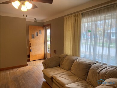3725 Berkeley Dr, Toledo, OH 43612 - photo 3