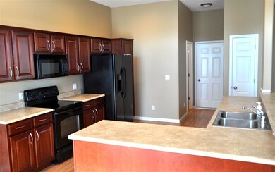 1402 Quail Ridge Rd, Cedar Falls, IA 50613 - photo 3