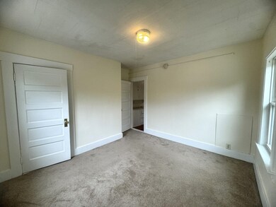 4 Central St unit 2nd Floor, Derry, NH 03038 - photo 6