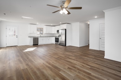 335 Knight Dr, Tuscumbia, AL 35674 - photo 6