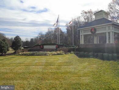 322 Johnsberg Ln, Bowie, MD 20721 - photo 2