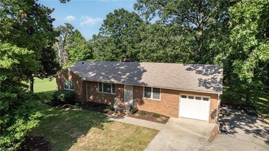 662 Oakgrove Rd, Asheboro, NC 27205 - photo 3