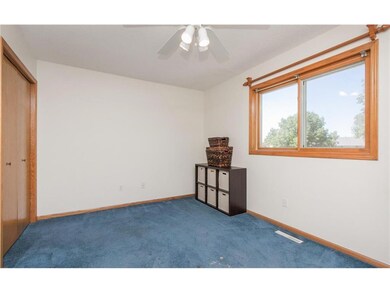 1225 Daleview Dr unit C, Marion, IA 52302 - photo 6