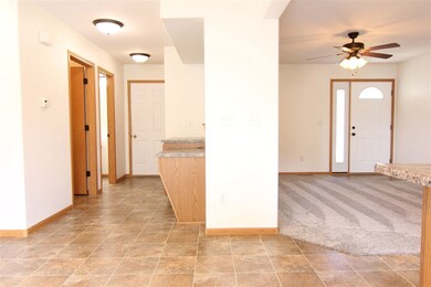 5005 Algonquin Dr unit 1, Cedar Falls, IA 50613 - photo 3