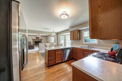Photo 6