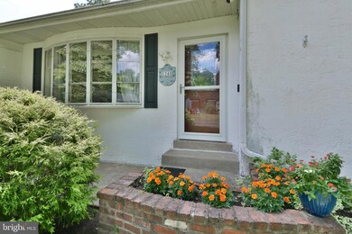 1240 Benn Ln, Warminster, PA 18974 - photo 5