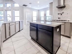 1424 Winston Dr, McKinney, TX 75070 - photo 3