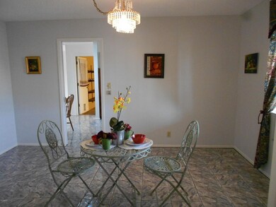 Formal Dining Rm
