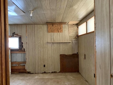 4428 N 176th Ave, Walkerville, MI 49459 - photo 7