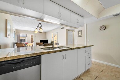 138 Waterside Dr unit BLDG 1, Hypoluxo, FL 33462 - photo 7