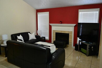 8343 E Ridge Dr, Houston, TX 77040 - photo 7