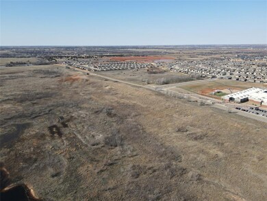 9003 N Mustang Rd, Yukon, OK 73099 - photo 6