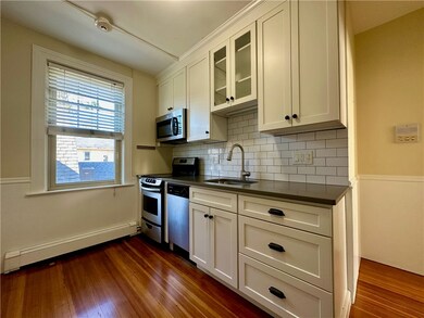 140 Humboldt Ave unit 4, Providence, RI 02906 - photo 6