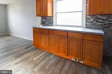 907 Clovis Ave, Capitol Heights, MD 20743 - photo 4