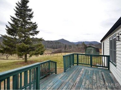 46 Noland Hills Dr, Leicester, NC 28748 - photo 2