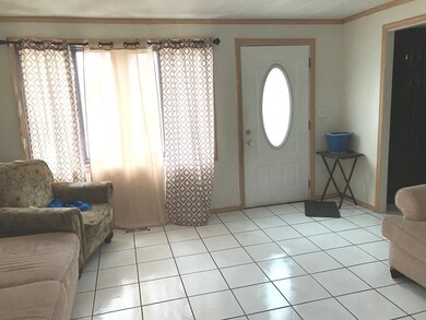 80 Sparrow Rd unit 3, Carpentersville, IL 60110 - photo 5