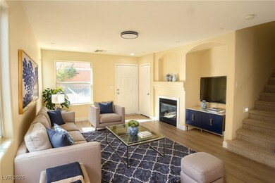 Virtually staged! All the decorating ideas for thi