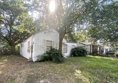 58 De Boll St, Houston, TX 77022 - photo 3