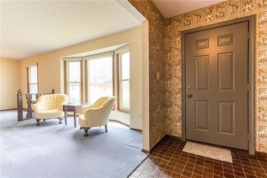 8927 Lackman Rd, Lenexa, KS 66219 - photo 4