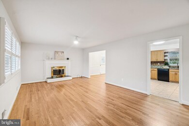 1624 41st St N, McLean, VA 22101 - photo 3