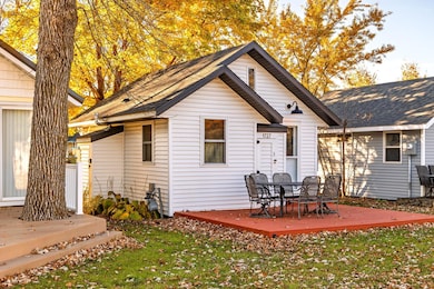 1727 E Lake St, Osakis, MN 56360 - photo 2