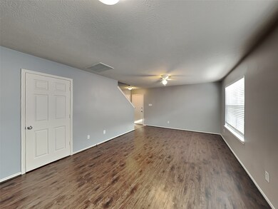 7202 Cool Springs Ct, Magnolia, TX 77354 - photo 2