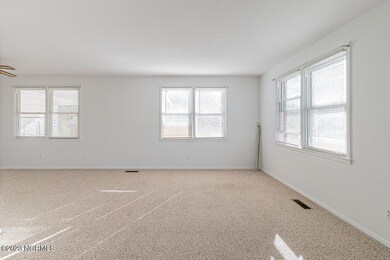 418 Houston Rd, Jacksonville, NC 28540 - photo 6