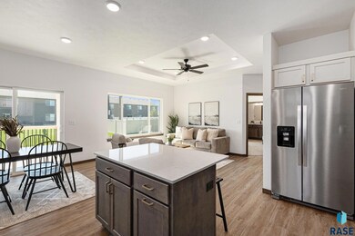 5609 S Spirea Ave, Sioux Falls, SD 57108 - photo 6