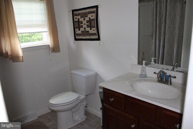 543 Sweetbriar Dr, Harrisburg, PA 17111 - photo 6