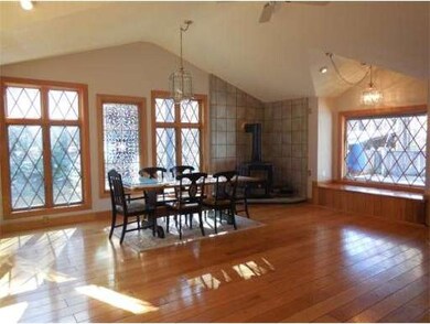 22 Old Rock Valley Rd, Holyoke, MA 01040 - photo 7