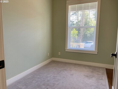 13926 SE Falcon Ave, Clackamas, OR 97015 - photo 7