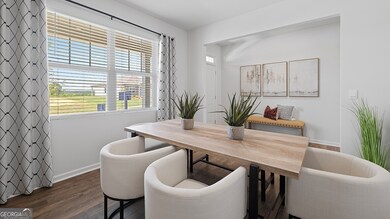 5541 Donamire Way, Fairburn, GA 30213 - photo 5