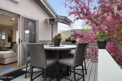 21 Hackamore Rd W MLS-29