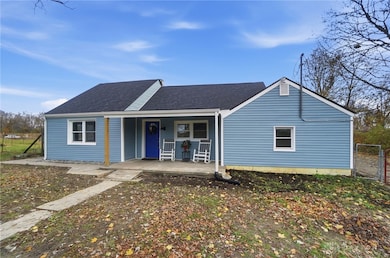 9185 S Mann Rd, Tipp City, OH 45371 - photo 2