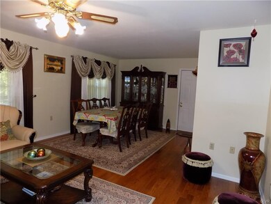 3011 Vermont St, Easton, PA 18045 - photo 3