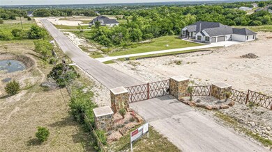 304 Tiara Trail, Fort Worth, TX 76108 - photo 3