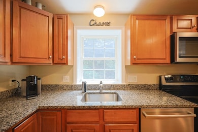 73 Winter St unit 73, Wrentham, MA 02093 - photo 4