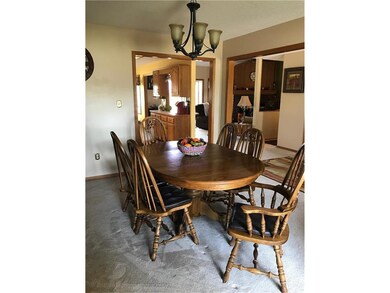 Oversized dining room with window seat. Great for 