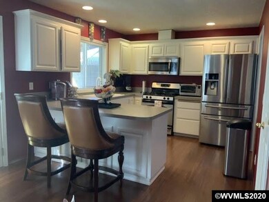 1677 Horizon Ridge Dr NE, Keizer, OR 97303 - photo 5