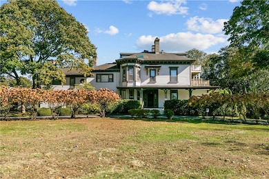 46 Chastellux Ave unit M6, Newport, RI 02840 - photo 4