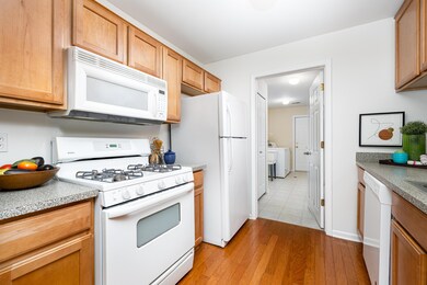 1713 Addington Ln (14 of 29)