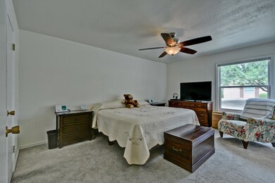 17259 N 105th Ave, Sun City, AZ 85373 - photo 6