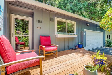 186 SW the Pines