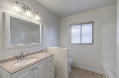 2nd Bathroom
