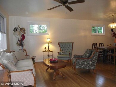 205 Worthmont Rd, Catonsville, MD 21228 - photo 2