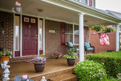 8811 Teak Dr, Louisville, KY 40228 - photo 5