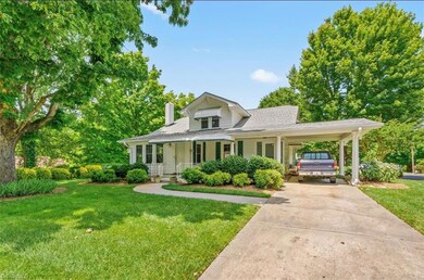 319 Stowe Ave, Asheboro, NC 27203 - photo 2