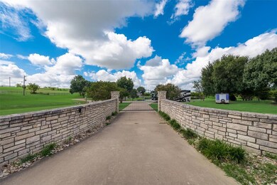 6022 Windcrest Ct, Weatherford, TX 76087 - photo 6